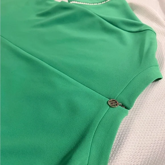 Tommy Hilfiger Green Dress with White Trim - Picture 6 of 6